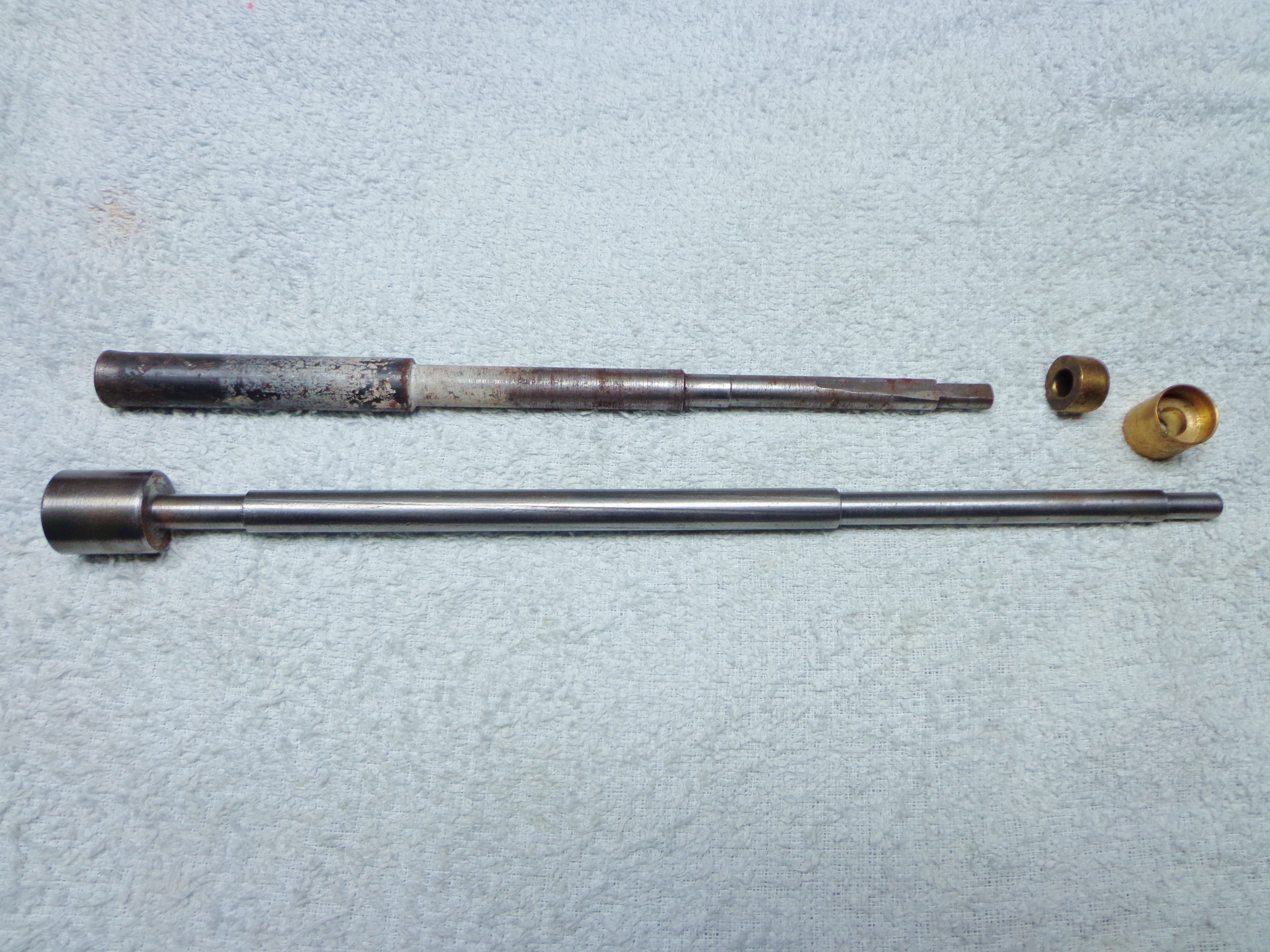 Way To Remove Shift Rod Seal On 1957 Johnson 5 5 Cd 14 Antique Outboard Motor Club Inc